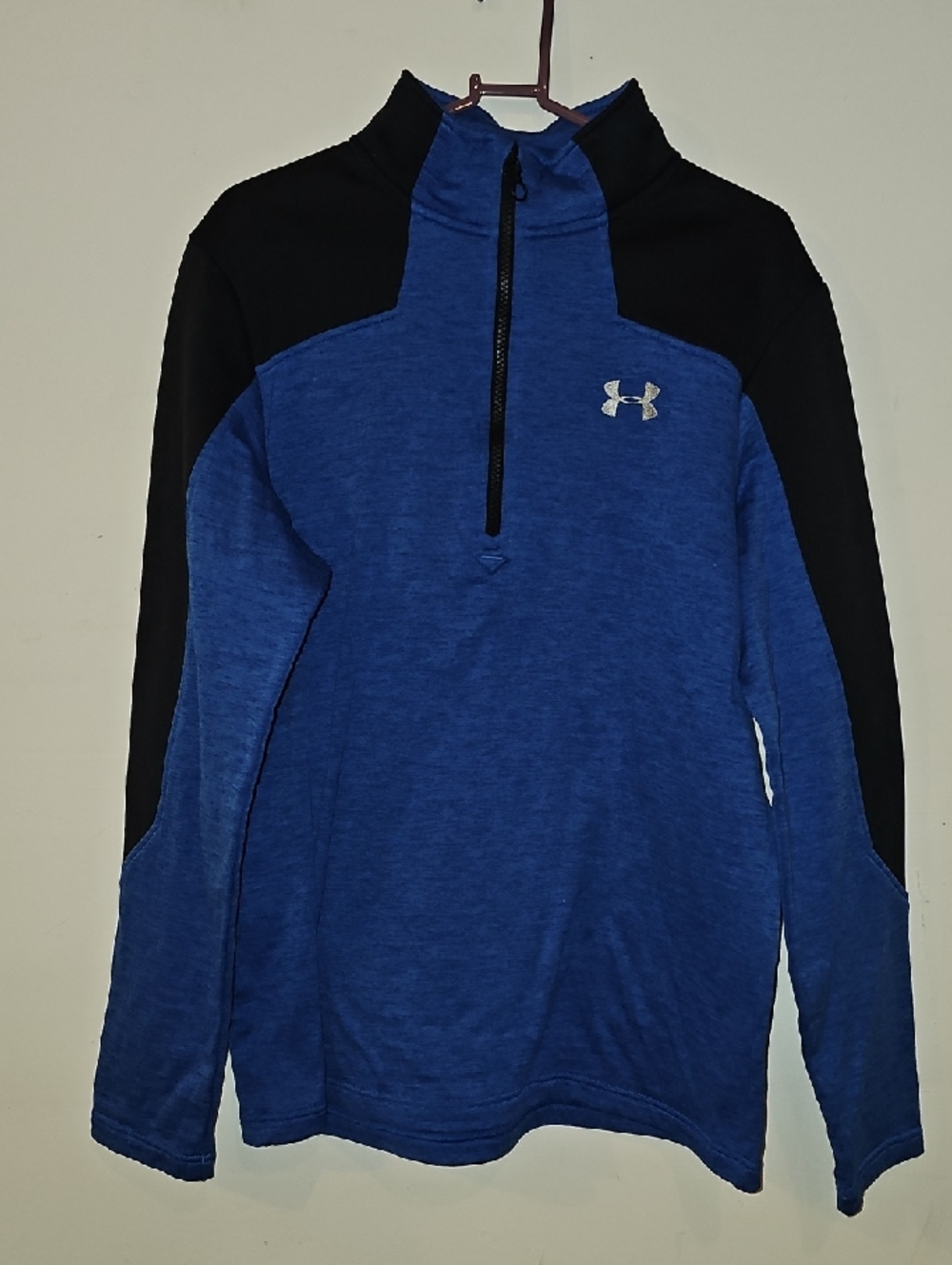 Under Armour Mens Quarter Zip Pullover! Sz Medium, Black And Blue